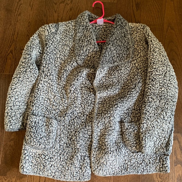 Secret Treasures Coat - Picture 1 of 5